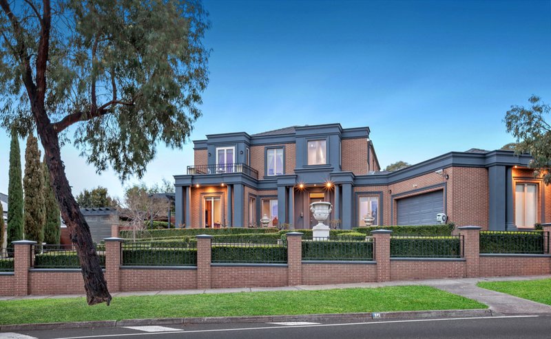 Photo - 15 Development Boulevard, Mill Park VIC 3082 - Image 3