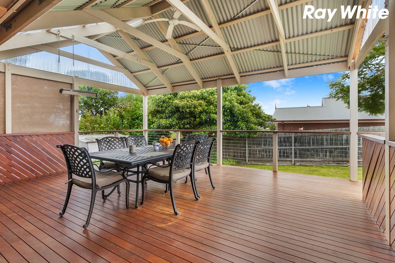 Photo - 15 Deveney Street, Pakenham VIC 3810 - Image 10