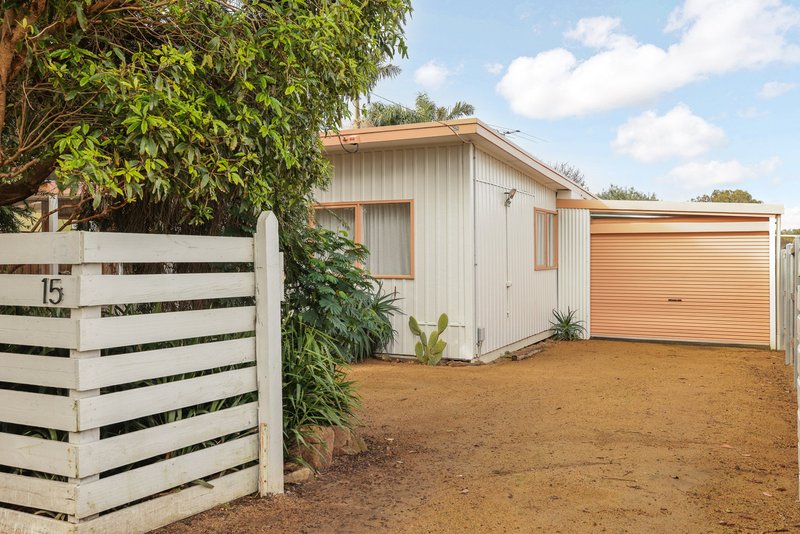 Photo - 15 Diane Crescent, Wimbledon Heights VIC 3922 - Image 2