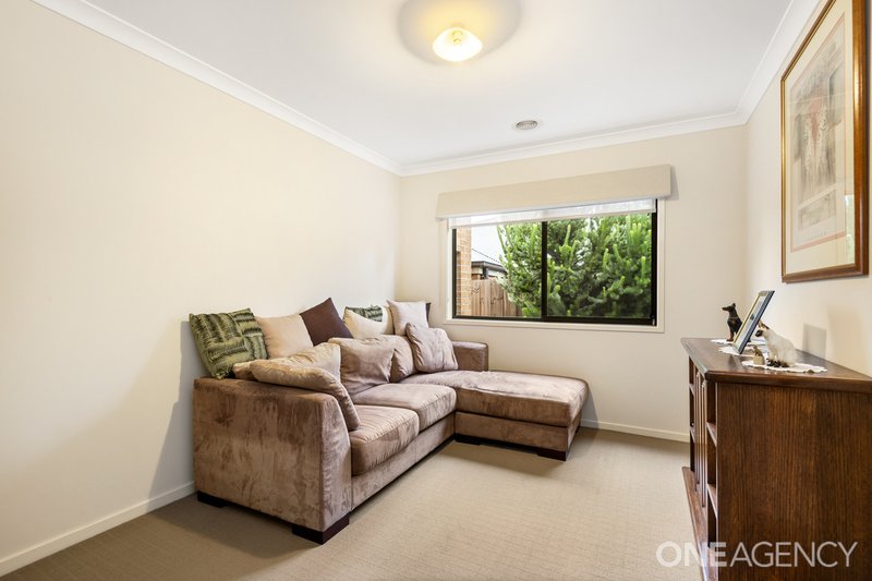 Photo - 15 Diaz Drive, Grovedale VIC 3216 - Image 5