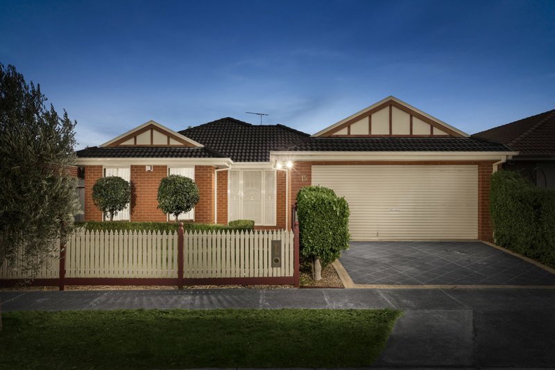 15 Domain Terrace, South Morang VIC 3752