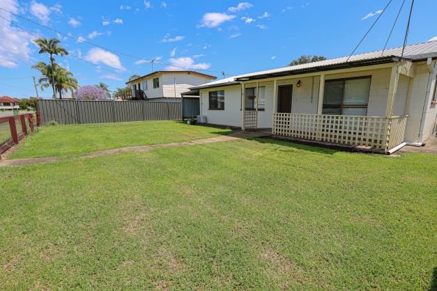 15 Don Street, Lowood QLD 4311