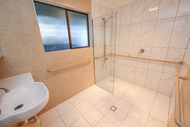 Photo - 15 Don Street, Lowood QLD 4311 - Image 8