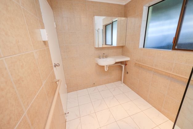 Photo - 15 Don Street, Lowood QLD 4311 - Image 9