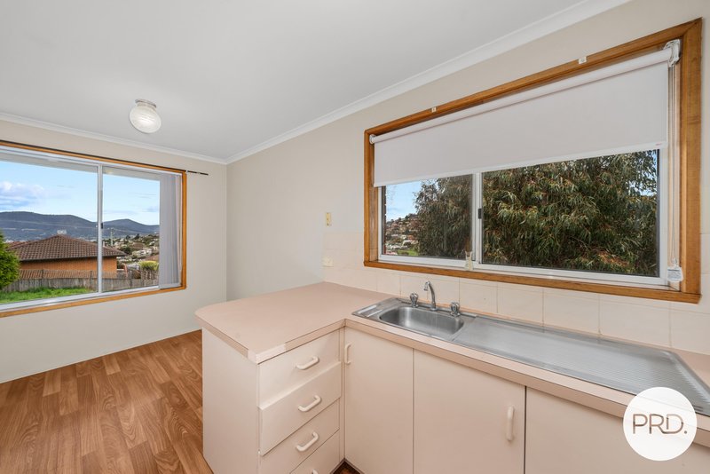 Photo - 1/5 Donald Court, Glenorchy TAS 7010 - Image 6