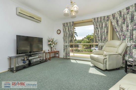 Photo - 15 Donegal Street, Morayfield QLD 4506 - Image 2