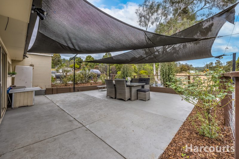 Photo - 15 Donelan Drive, Hernes Oak VIC 3825 - Image 17