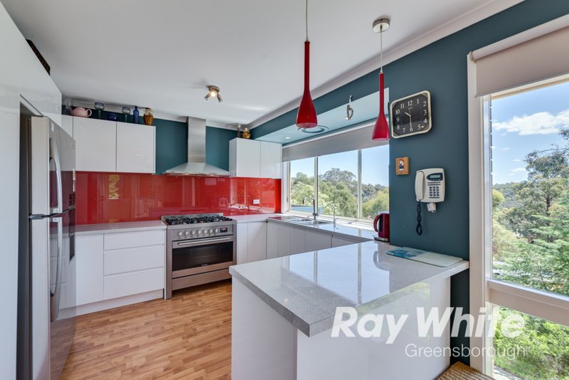 15 Doowi Court, Greensborough VIC 3088