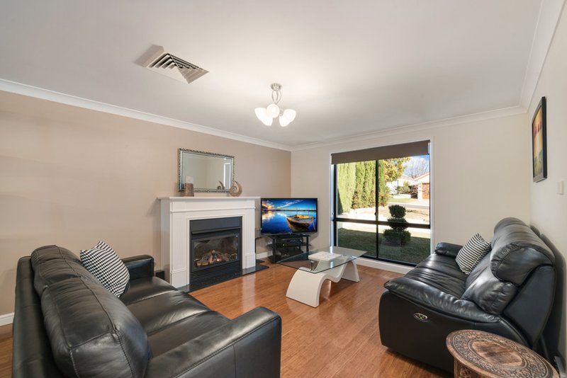 Photo - 15 Dormer Close, Elderslie NSW 2570 - Image 3