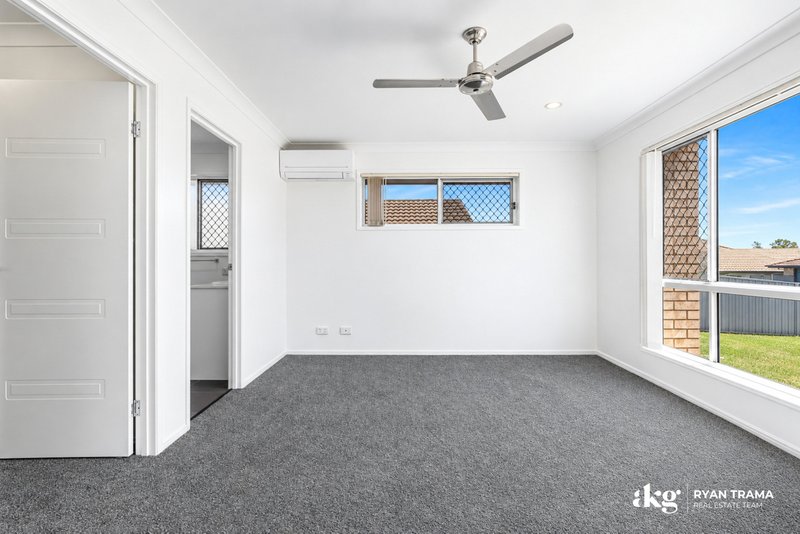 Photo - 15 Dornoch Crescent, Raceview QLD 4305 - Image 11