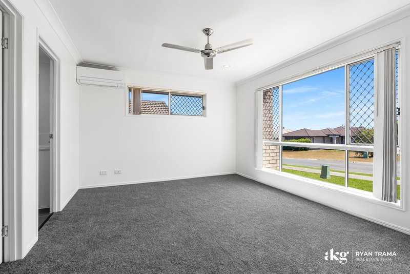 Photo - 15 Dornoch Crescent, Raceview QLD 4305 - Image 12