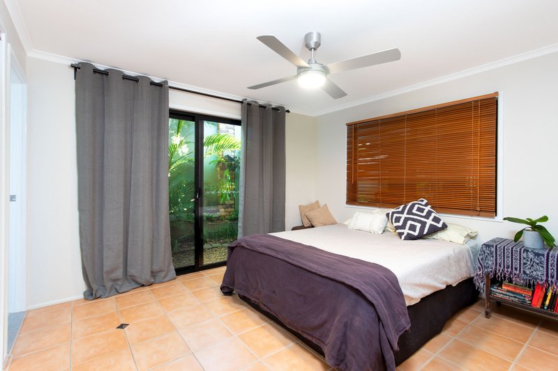 Photo - 15 Dorset Drive, Springwood QLD 4127 - Image 14