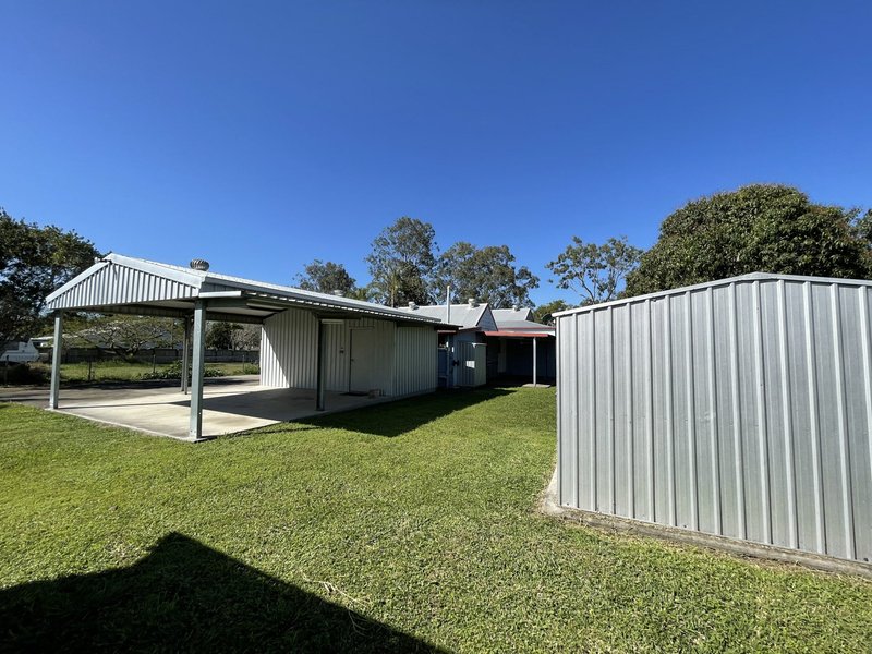 Photo - 15 Dougall Street, Bororen QLD 4678 - Image 21