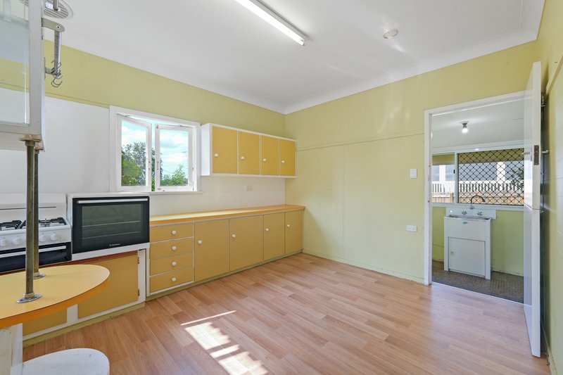 Photo - 15 Douglas Street, Enoggera QLD 4051 - Image 4