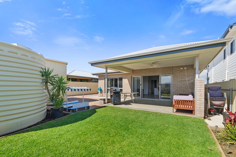 Photo - 15 Dovenby Street, North Beach SA 5556 - Image 14