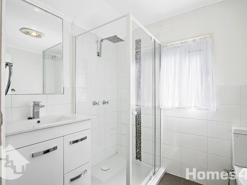 Photo - 15 Dover Road, Margate QLD 4019 - Image 6