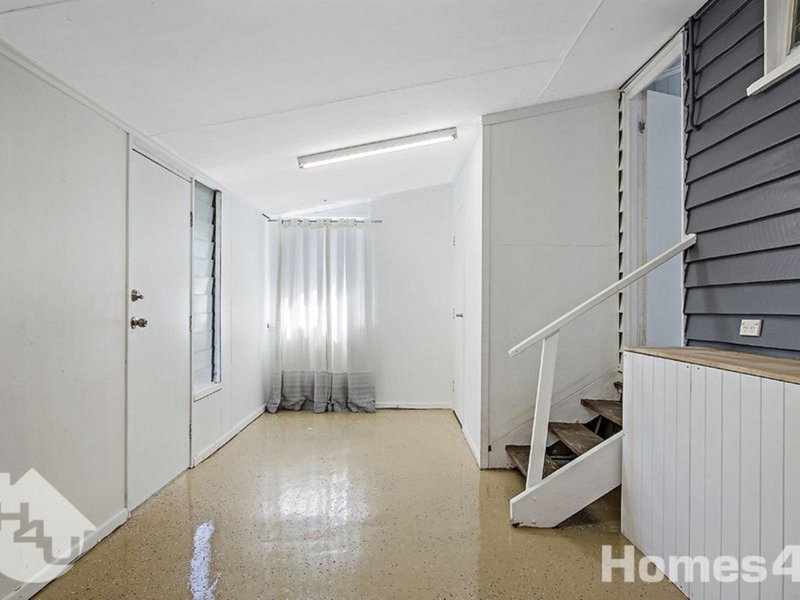 Photo - 15 Dover Road, Margate QLD 4019 - Image 7