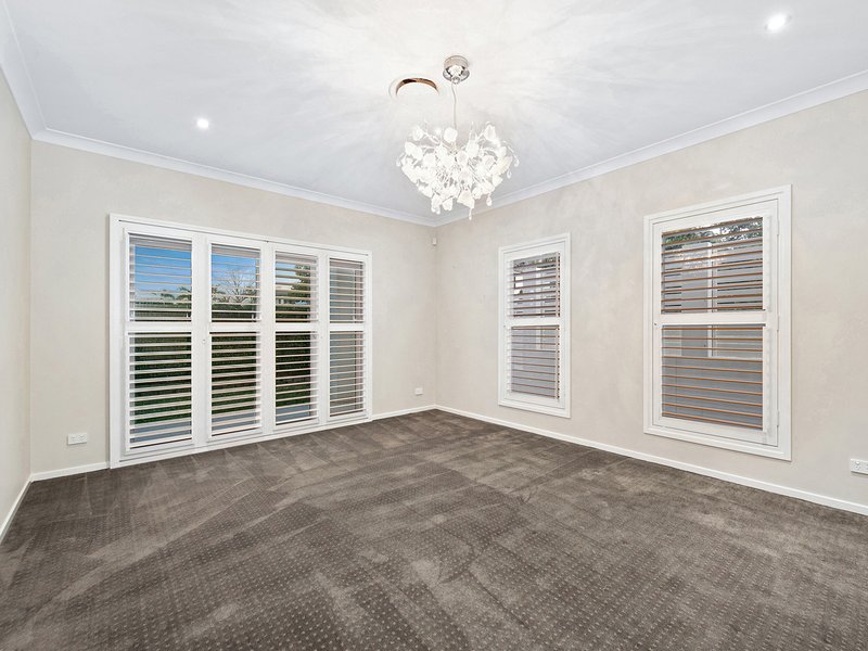 Photo - 15 Dress Circle Court, Bridgeman Downs QLD 4035 - Image 8