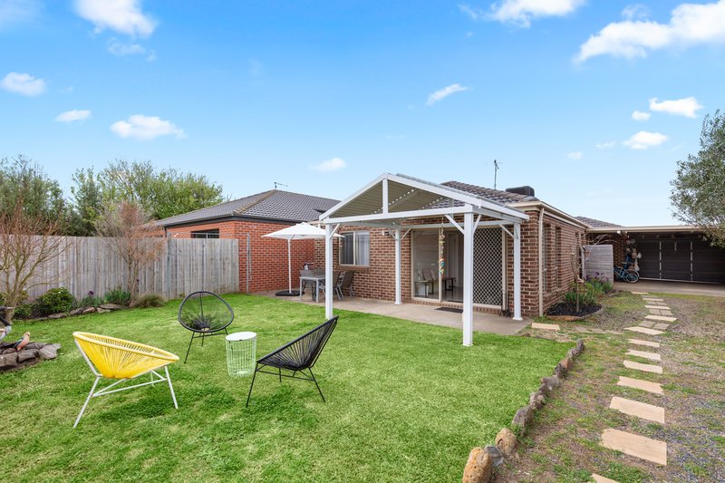 Photo - 15 Ducane Street, Wyndham Vale VIC 3024 - Image 14