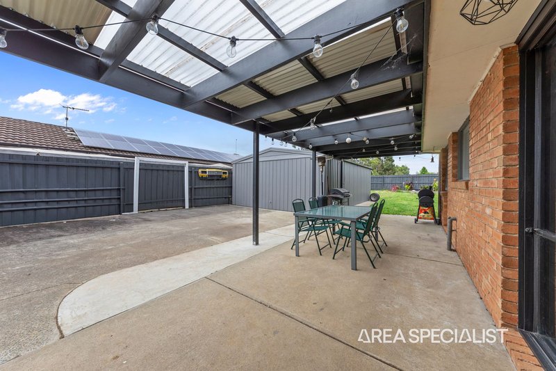 Photo - 15 Dunbarton Drive, Pakenham VIC 3810 - Image 15