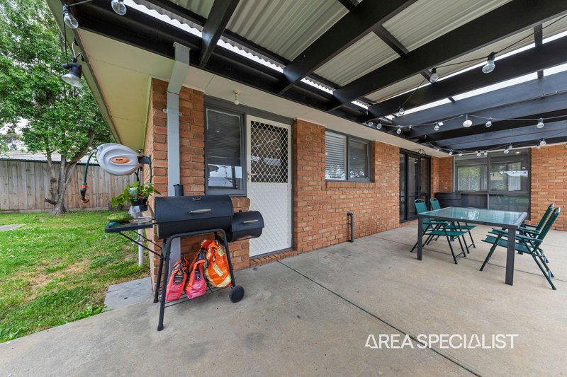 Photo - 15 Dunbarton Drive, Pakenham VIC 3810 - Image 16