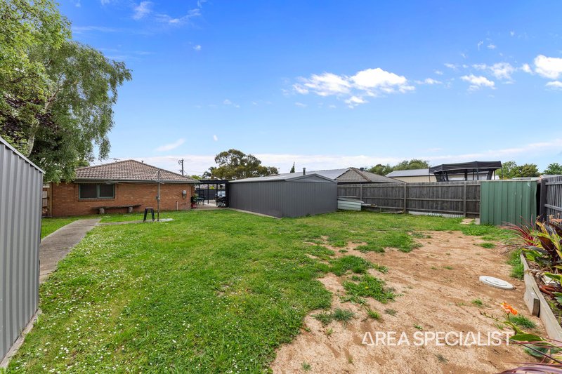 Photo - 15 Dunbarton Drive, Pakenham VIC 3810 - Image 18