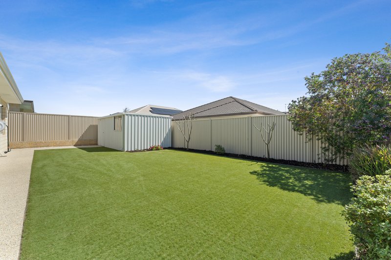 Photo - 15 Dunlop Street, Baldivis WA 6171 - Image 24