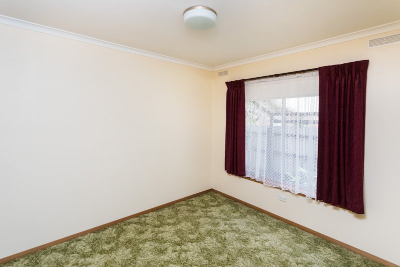 Photo - 15 Dunn Street, Rushworth VIC 3612 - Image 8