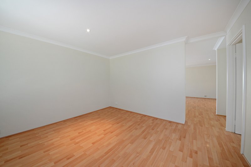 Photo - 15 Durrington Glade, Clarkson WA 6030 - Image 3