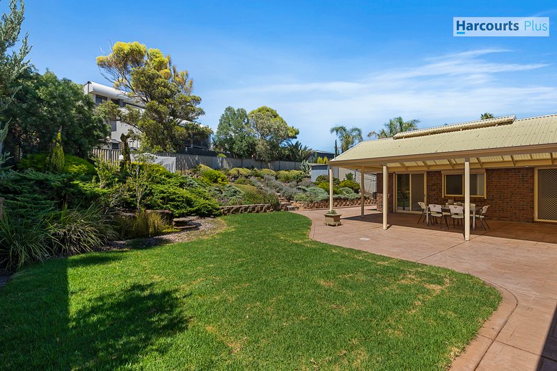 Photo - 15 Dutchman Drive, Hallett Cove SA 5158 - Image 19