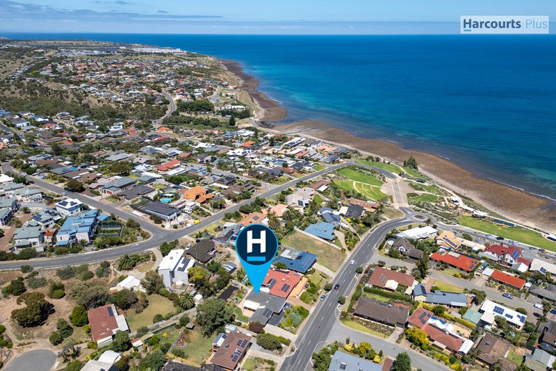 Photo - 15 Dutchman Drive, Hallett Cove SA 5158 - Image 25