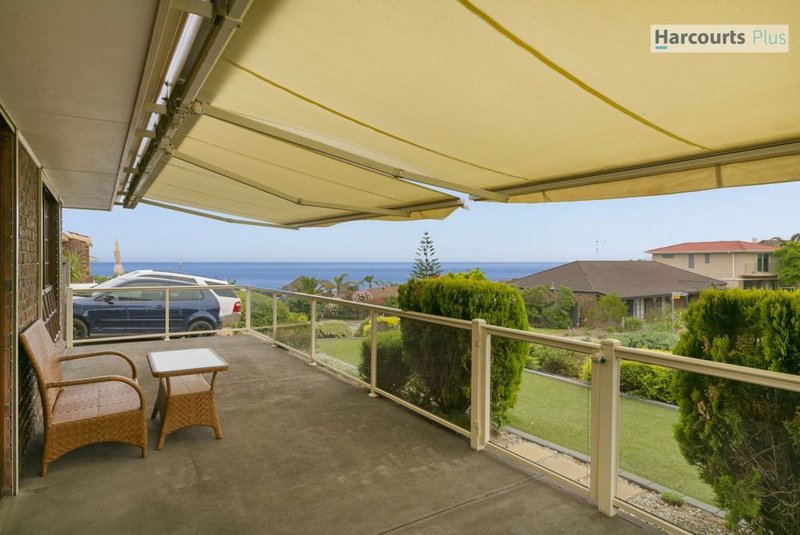 Photo - 15 Dutchman Drive, Hallett Cove SA 5158 - Image 19