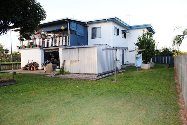 Photo - 15 Dutton Street, Ingham QLD 4850 - Image 14