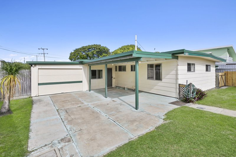 Photo - 15 Dwyer Street, Beachmere QLD 4510 - Image 18