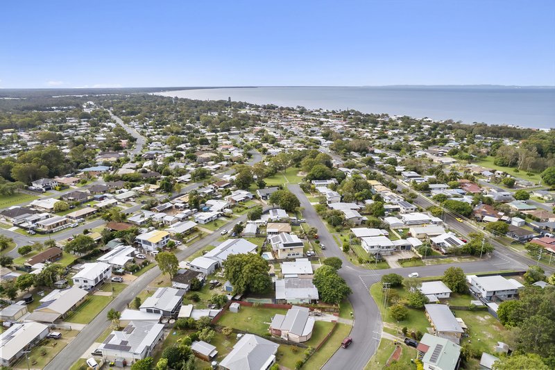 Photo - 15 Dwyer Street, Beachmere QLD 4510 - Image 28
