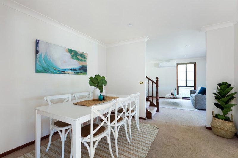 Photo - 15 Dympna Street, Collaroy Plateau NSW 2097 - Image 4