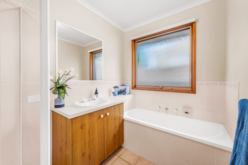 Photo - 15 Eagle Street, Mornington VIC 3931 - Image 6