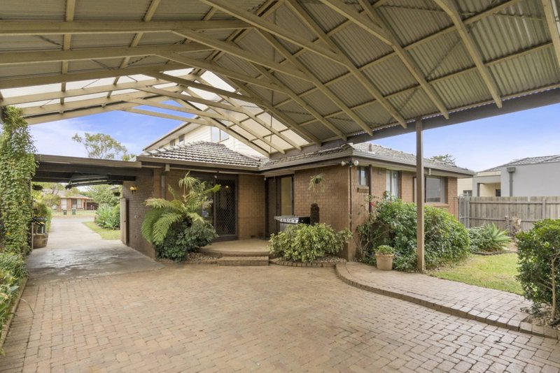 Photo - 15 Edgar Street, Werribee VIC 3030 - Image 2