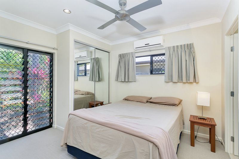 Photo - 15 Edge Close, Kewarra Beach QLD 4879 - Image 8