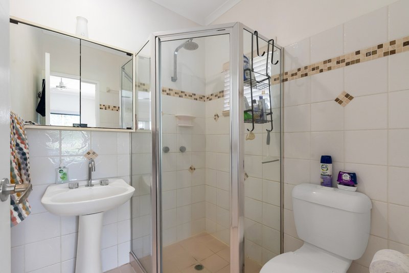 Photo - 15 Edmonds Close, Bentley Park QLD 4869 - Image 19