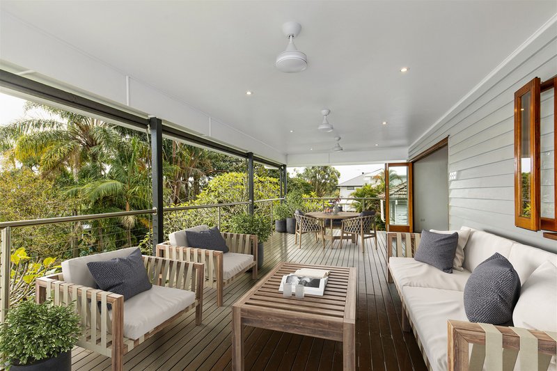 Photo - 15 Effingham Street, Tarragindi QLD 4121 - Image 2