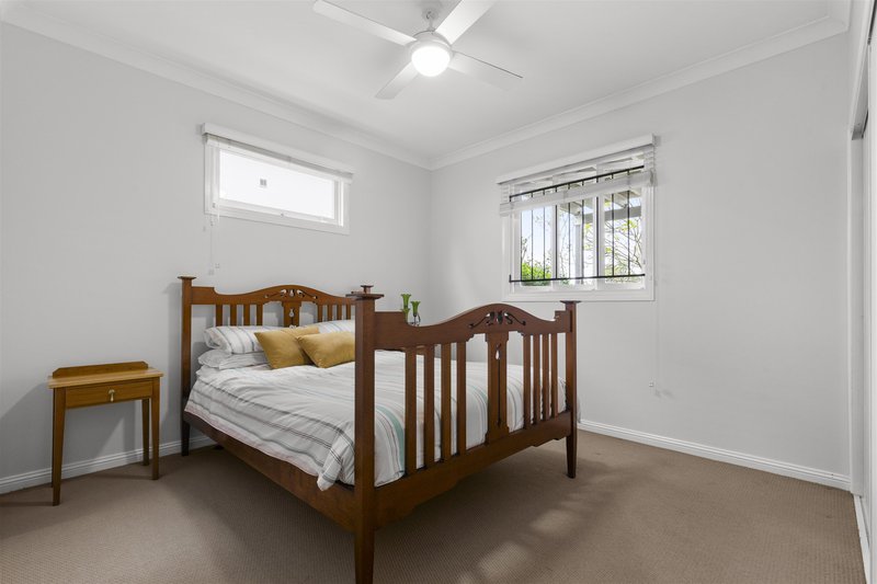 Photo - 15 Effingham Street, Tarragindi QLD 4121 - Image 9