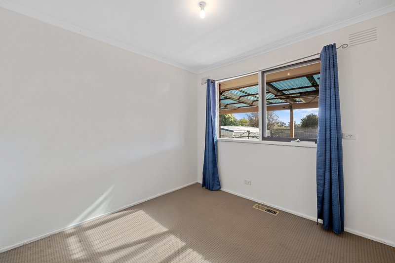 Photo - 15 El Centro , Chirnside Park VIC 3116 - Image 9