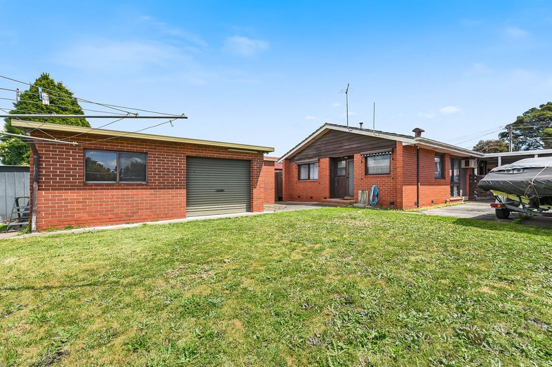 Photo - 15 Eldo Street, Keysborough VIC 3173 - Image 7