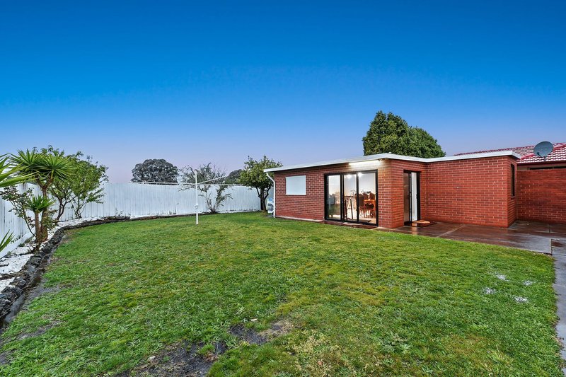 Photo - 15 Eldo Street, Keysborough VIC 3173 - Image 17