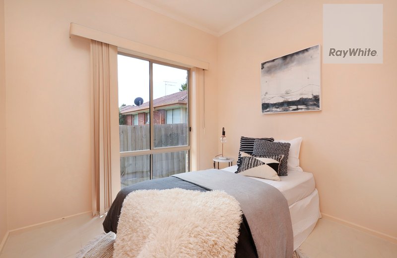 Photo - 1/5 Elgata Close, Meadow Heights VIC 3048 - Image 12