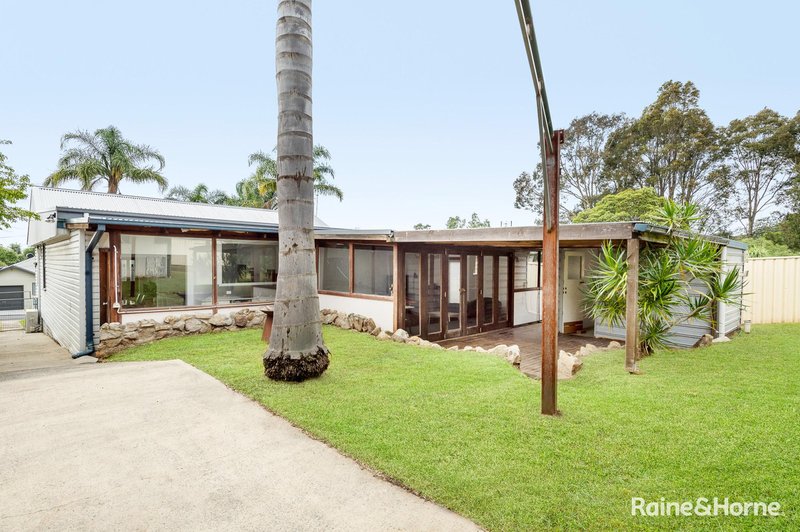 Photo - 15 Elizabeth Avenue, Nowra NSW 2541 - Image 12