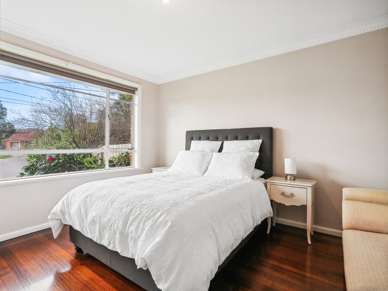 Photo - 15 Elizabeth Court, Reservoir VIC 3073 - Image 5