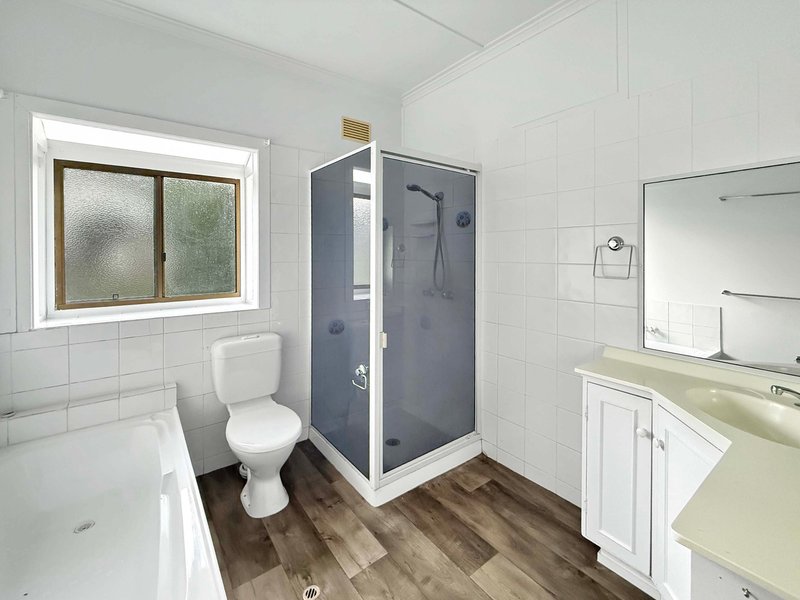 Photo - 15 Elizabeth Street, Esk QLD 4312 - Image 5