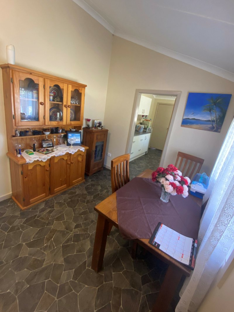 Photo - 15 Elizabeth Street, Mitchell QLD 4465 - Image 3